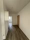 2-Raum-Wohnung mit Badewanne - Flur